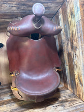 16" Lloyd Holly Western